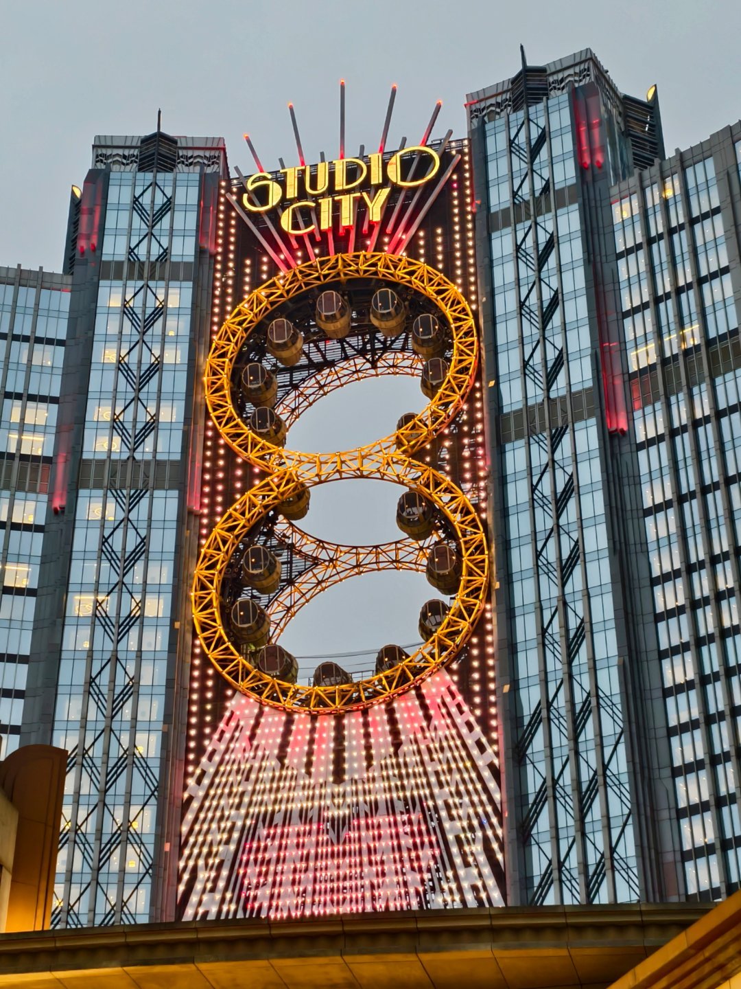 2025年澳门天天好运连连,澳门在2025年天天好运连连，繁荣与和谐的展望
