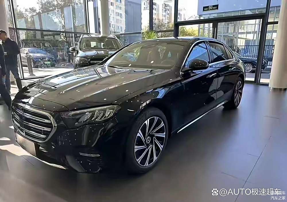 e级车,E级车的崛起与挑战，豪华轿车的新标杆