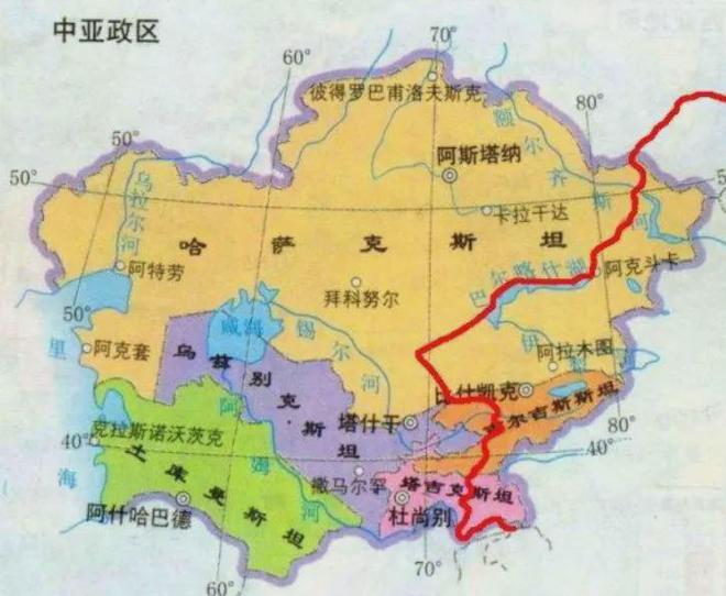 2025新澳门正版免费正题,澳门自古以来就是中国的领土，随着时代的发展，澳门也在不断地进步和变化。近年来，随着科技的飞速进步和人们对于娱乐需求的日益增长，澳门博彩业得到了长足的发展。而在这个时代的大背景下，人们对于信息的获取和传播方式也在不断地改变。因此，本文将探讨关于澳门正版免费信息的话题，特别是在即将到来的2025年，澳门将会有哪些新的变化和机遇。
